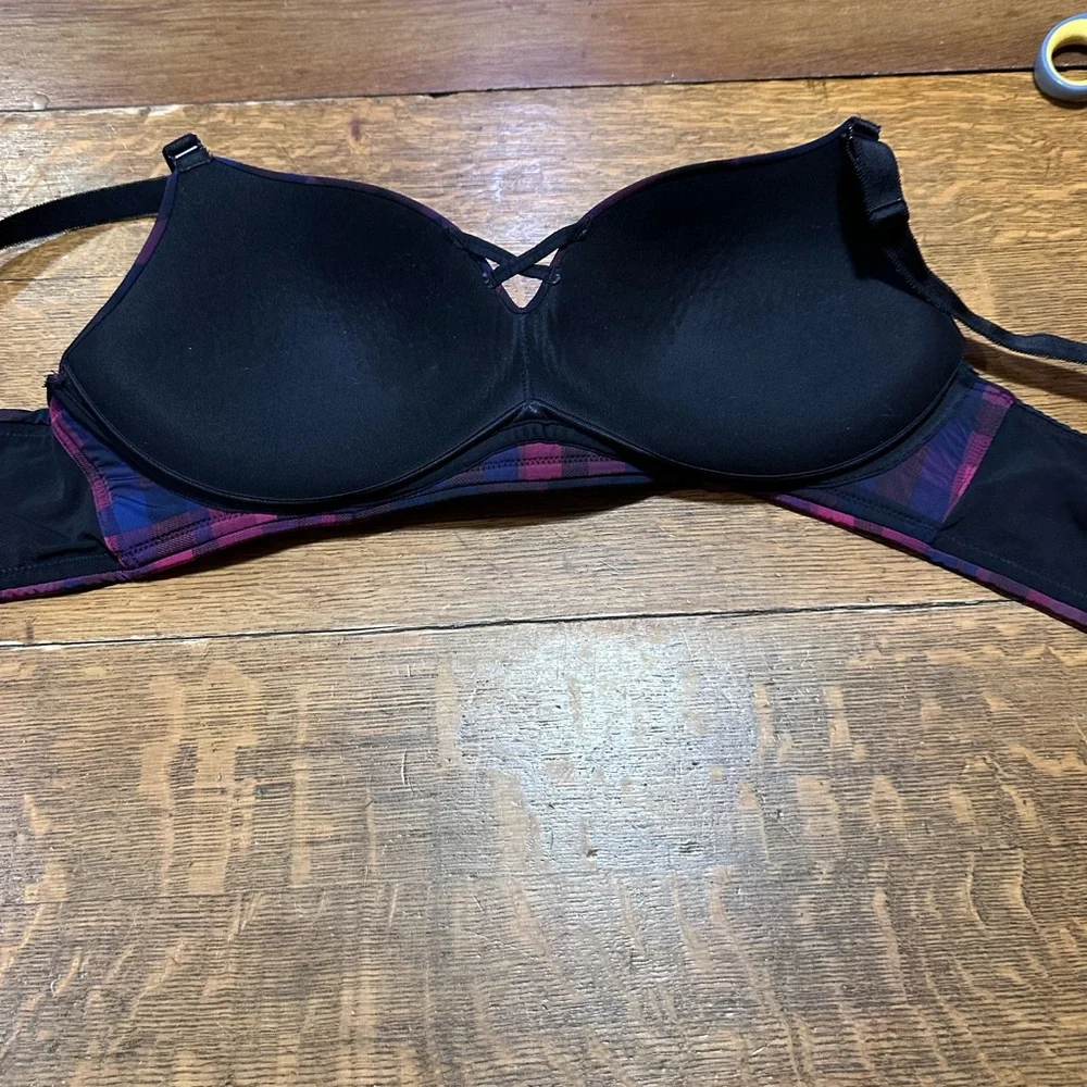 Torrid curve sz 40c 360 back smoothing wire-free push up plunge bra - Picture 5 of 7